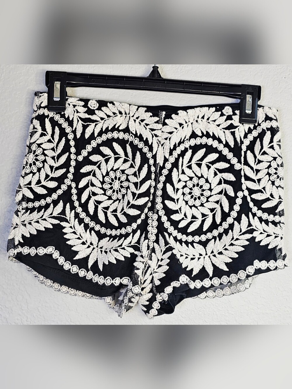 T.I.M.I.N.G Black & White Embroidered Lace Overlay Shorts Medium Boho Festival